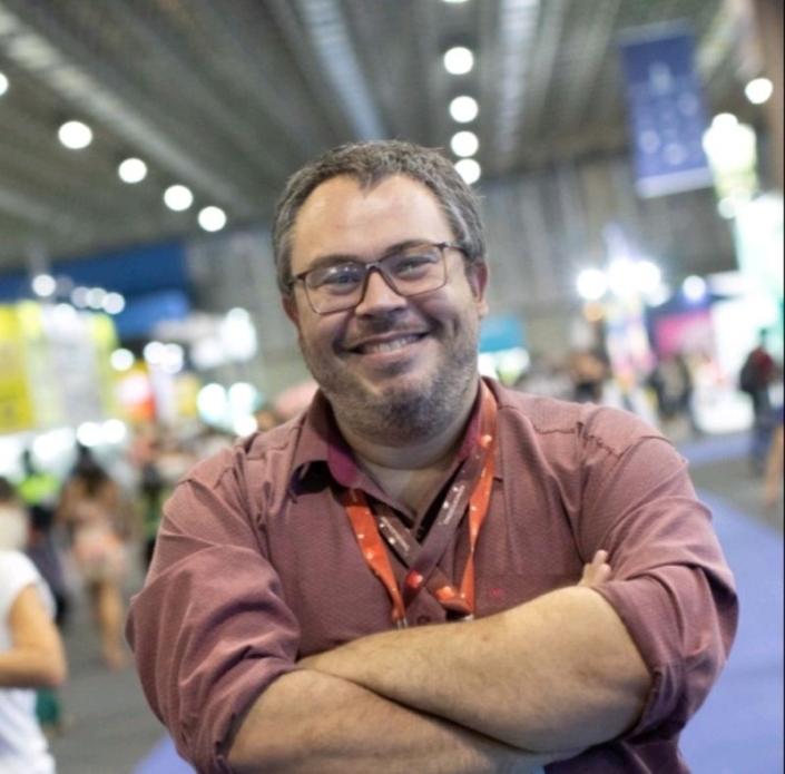Prof. Esp. Rafhael Ramirez